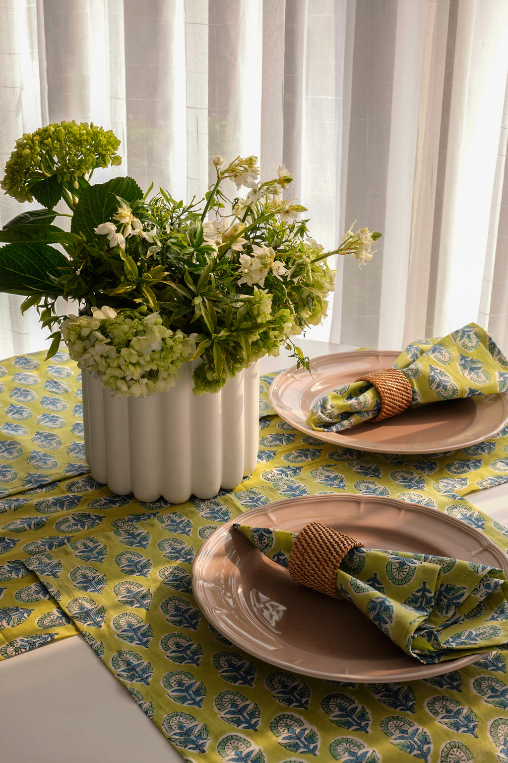 Lime Sprigs Runner