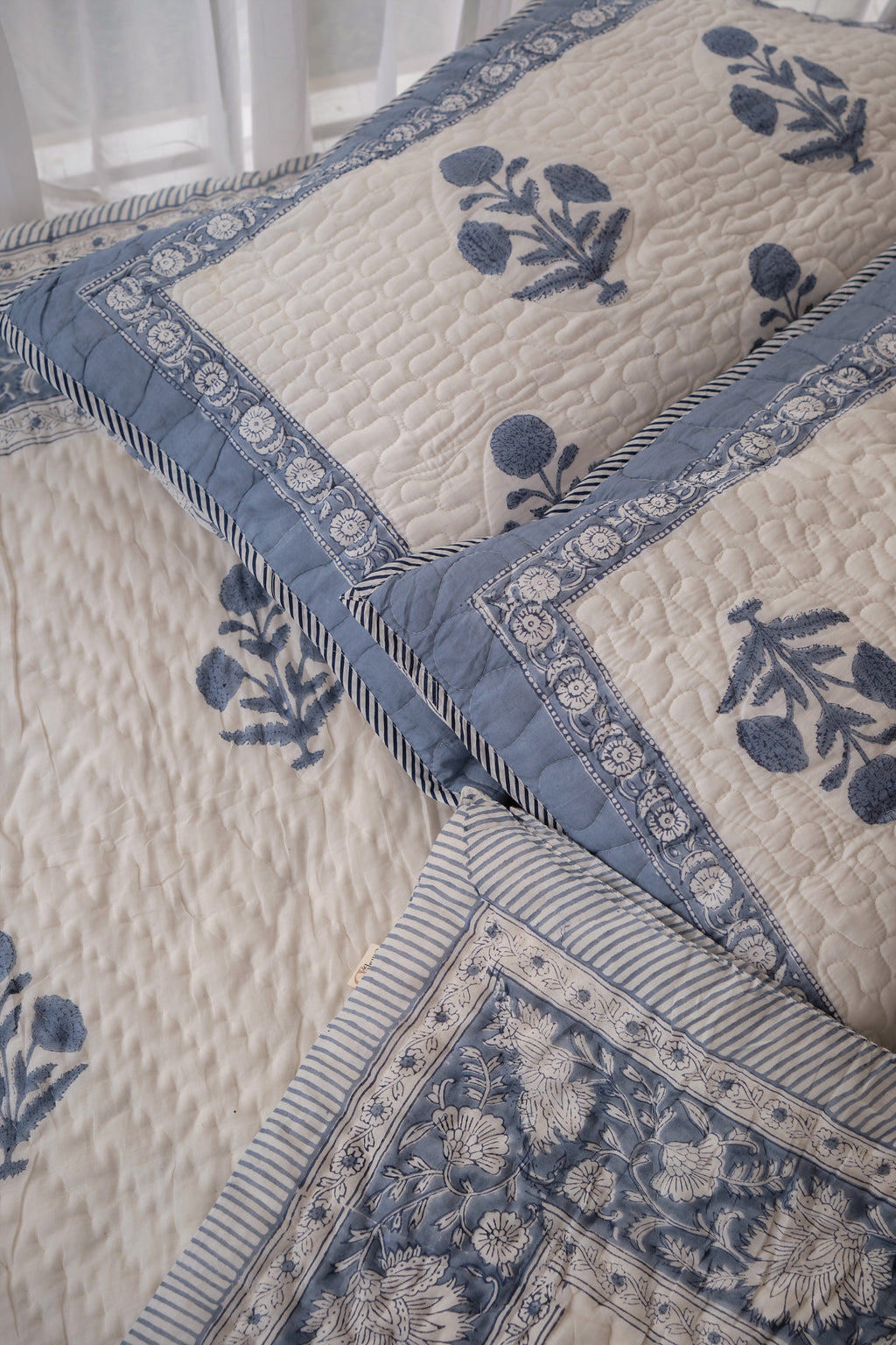 Hand Stamped Dreams - Bedding Set